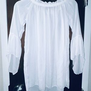 Brand New Chic White Off-Shoulder or not Blouse with elegant draped open sleeves